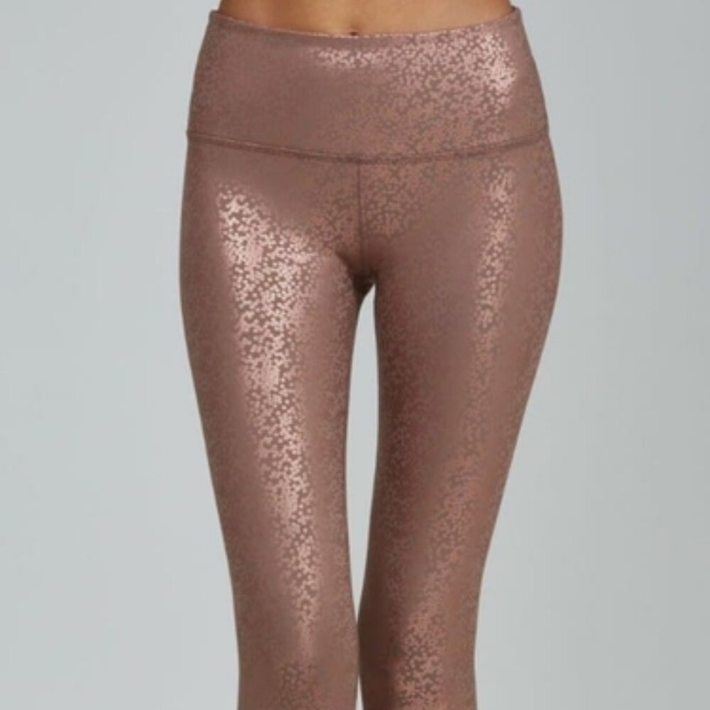 Noli Yoga Gloss Leggings - Size Large